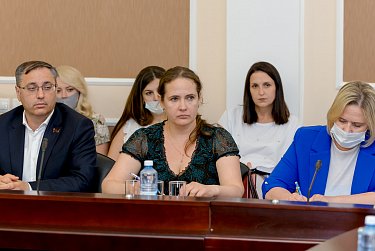 Губернатор выступит с отчетом в июне